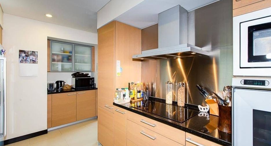 Wohnung zum Kauf mit 3 Zimmer in Pathum Wan, Bangkok