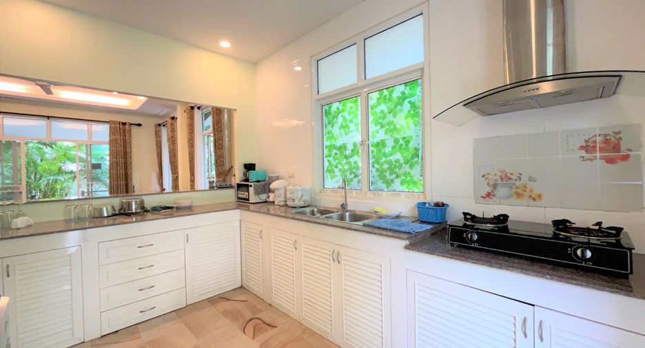 À vendre 2 chambres maison à Mueang Krabi, Krabi
