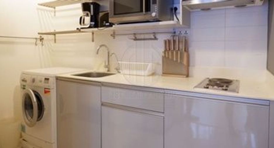 For rent 2 ベッドルーム condo in Watthana, Bangkok