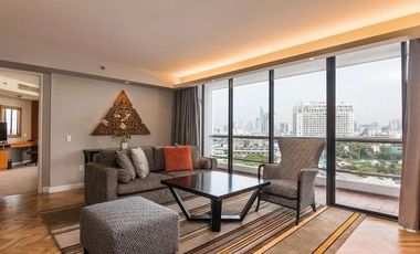 For rent 3 bedrooms condo in Yan Nawa, Bangkok