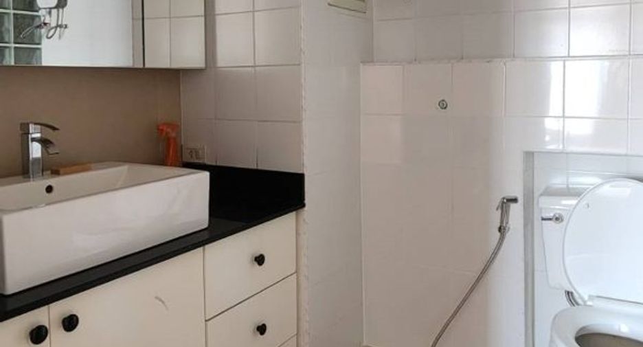 For sale 2 Beds condo in Mueang Chiang Mai, Chiang Mai