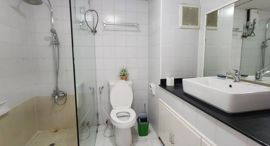 For sale 2 Beds condo in Mueang Chiang Mai, Chiang Mai