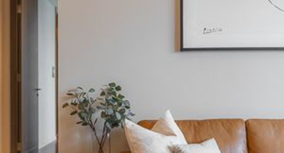 For rent and for sale 2 bedrooms condo in Pathum Wan, Bangkok