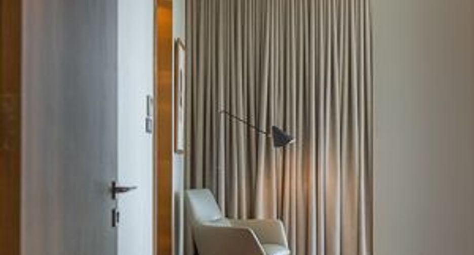 For rent and for sale 2 bedrooms condo in Pathum Wan, Bangkok