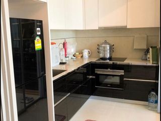 For rent 2 bedrooms condo in Sathon, Bangkok