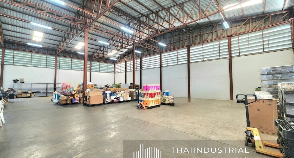 For rent warehouse in Khlong Sam Wa, Bangkok