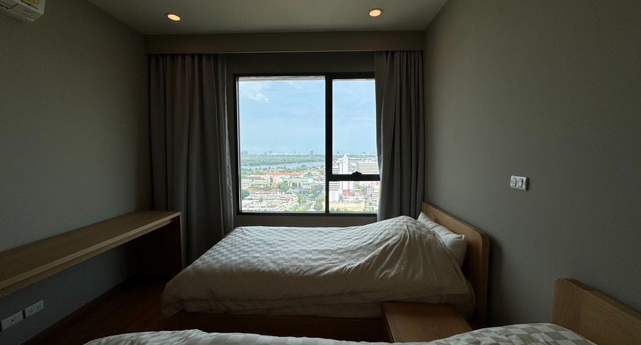 À vendre 2 chambres condo à Yan Nawa, Bangkok
