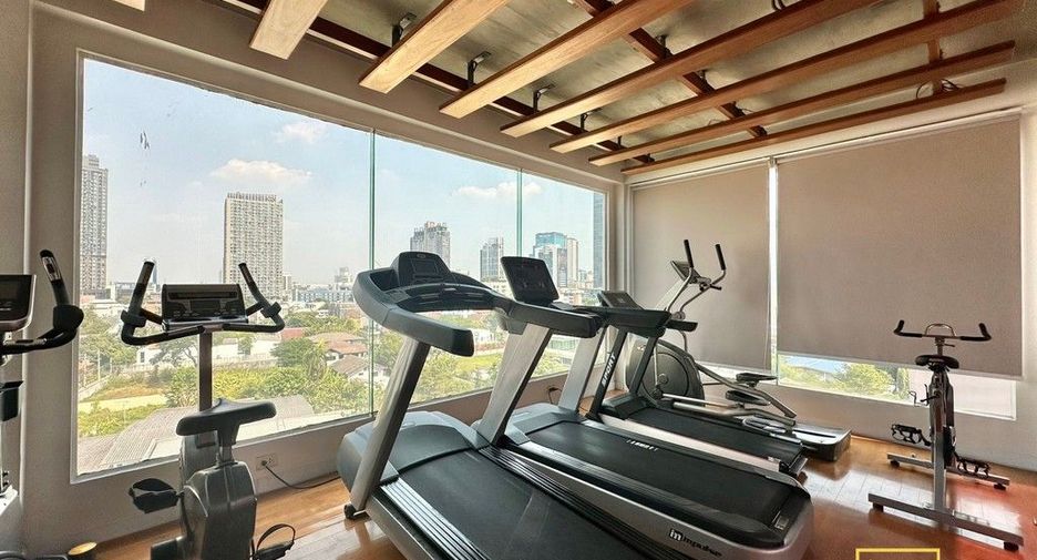 Apartamento con servicios en alquiler de 2 habitaciones en Watthana, Bangkok