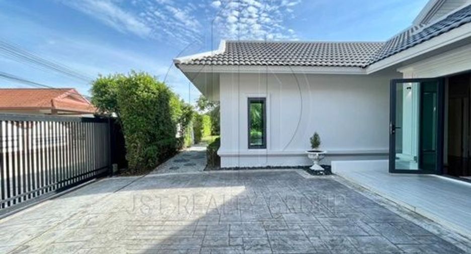 À vendre 3 chambres maison à Bang Lamung, Chonburi