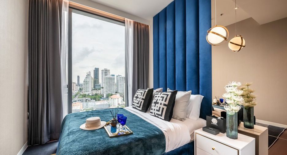 For sale 2 bedrooms condo in Watthana, Bangkok