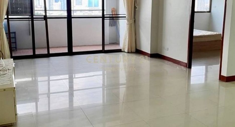 ให้เช่า 3 ห้องนอน คอนโด ใน วัฒนา, กรุงเทพฯ