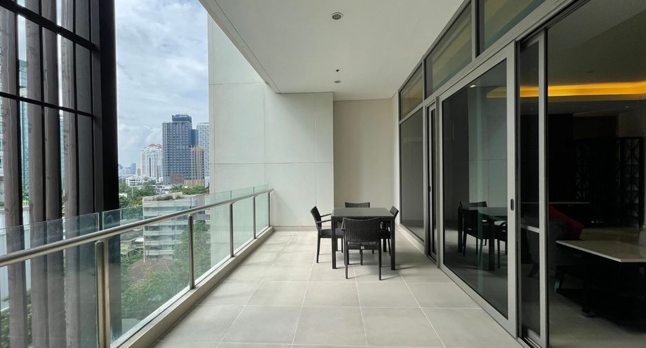 À louer 3 chambres appartement à Watthana, Bangkok