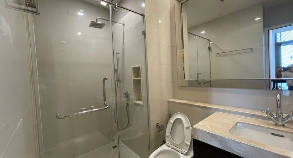 À louer 3 chambres appartement à Watthana, Bangkok