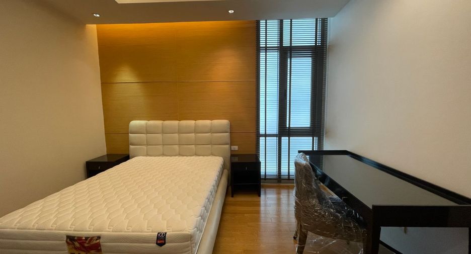 À louer 3 chambres appartement à Watthana, Bangkok
