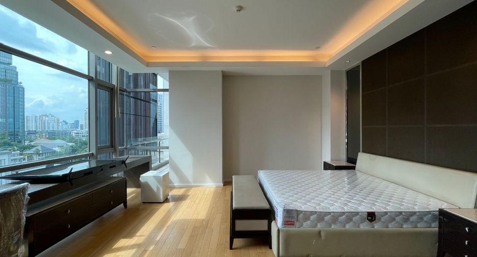 À louer 3 chambres appartement à Watthana, Bangkok