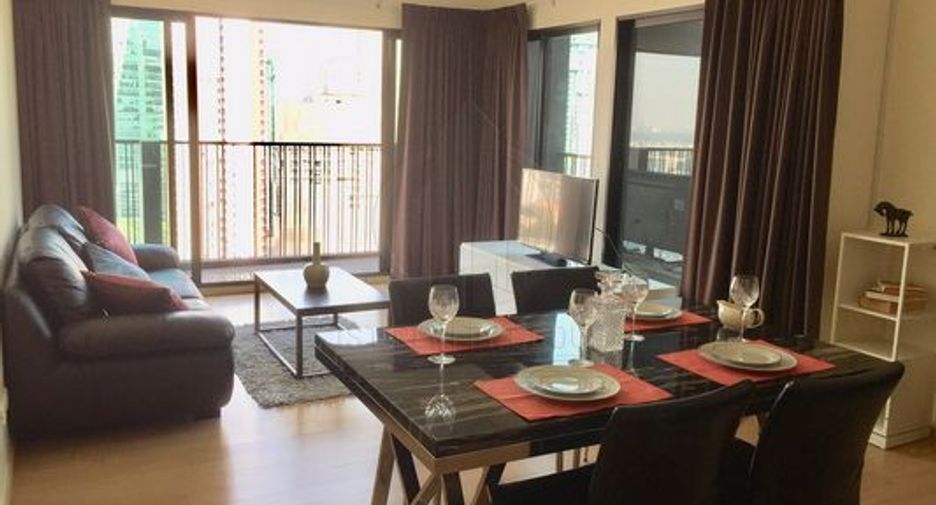 For sale 2 bedrooms condo in Khlong Toei, Bangkok