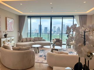 For sale 5 bedrooms condo in Pathum Wan, Bangkok