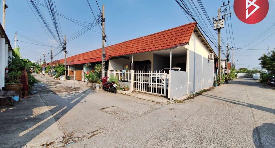 For sale 1 Beds townhouse in Mueang Samut Prakan, Samut Prakan