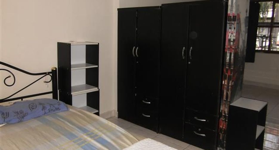 For sale 8 bedrooms hotel in Bang Lamung, Chonburi