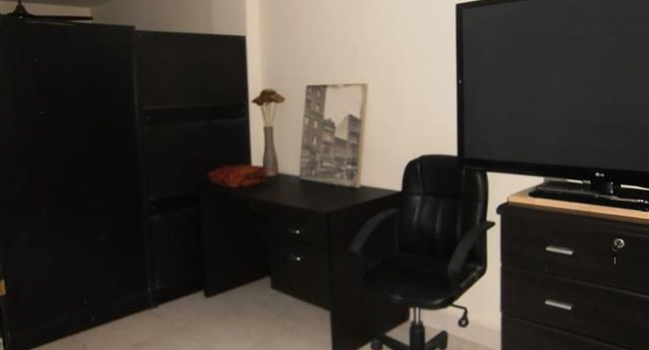 For sale 8 bedrooms hotel in Bang Lamung, Chonburi
