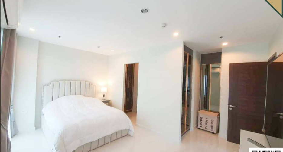For sale 3 ベッドルーム condo in Watthana, Bangkok
