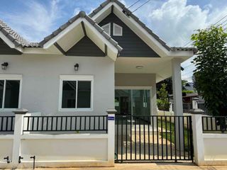 À vendre 2 chambres maison de ville à Sattahip, Pattaya
