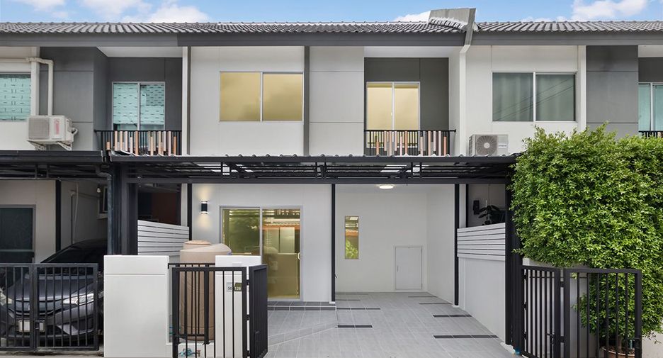 For sale 3 Beds townhouse in Bang Yai, Nonthaburi