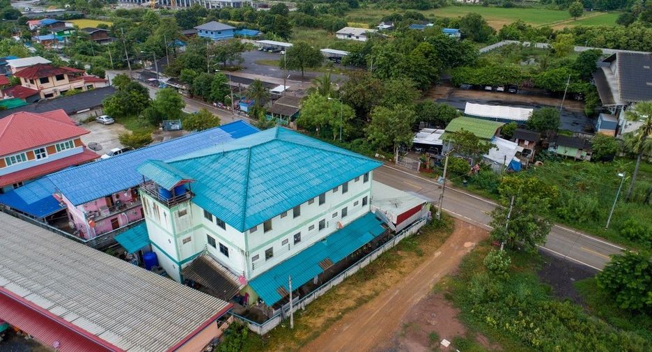 For sale 28 bed apartment in Sam Khok, Pathum Thani