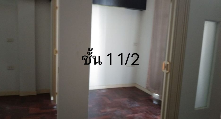 À louer et à vendre 3 chambres condo à Suan Luang, Bangkok