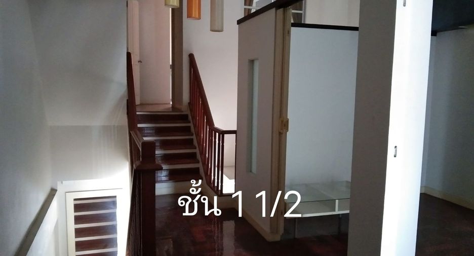 À louer et à vendre 3 chambres condo à Suan Luang, Bangkok