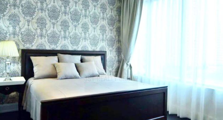 For rent and for sale 3 bedrooms condo in Khlong Toei, Bangkok