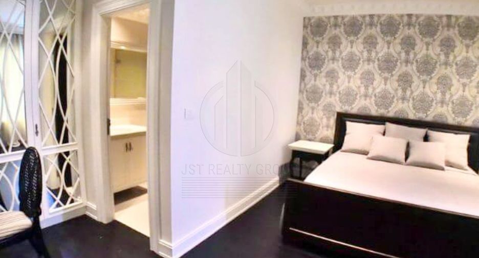 For rent and for sale 3 bedrooms condo in Khlong Toei, Bangkok