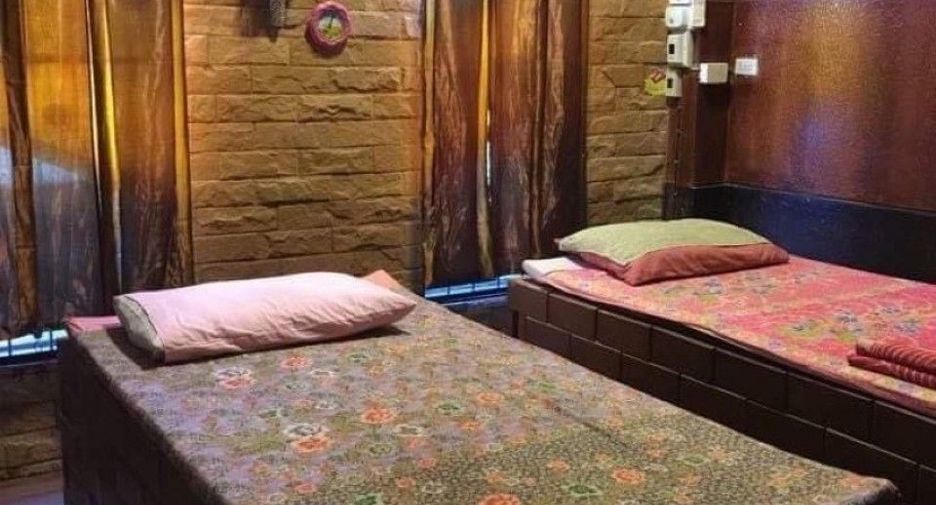 ขาย 8 เตียง ทาวน์เฮ้าส์ ใน เมืองชัยภูมิ, ชัยภูมิ