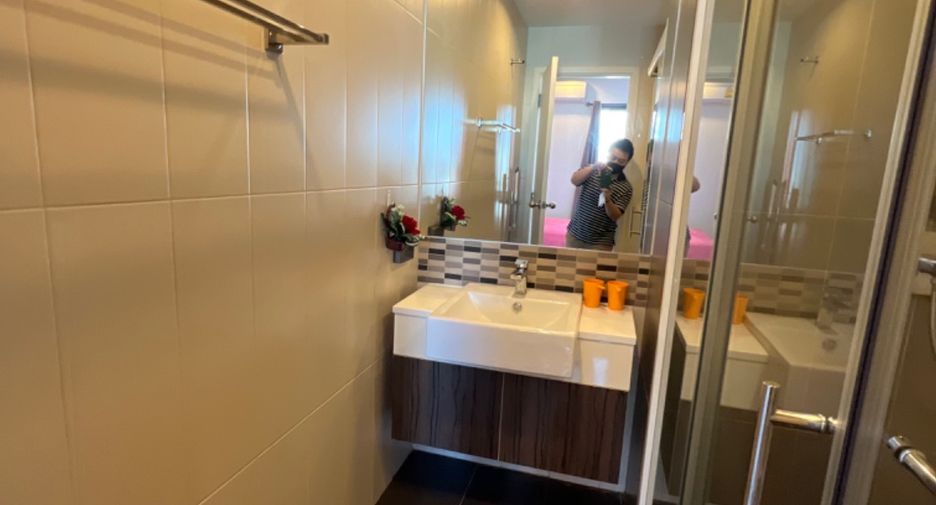 For rent and for sale 1 bed condo in Phaya Thai, Bangkok