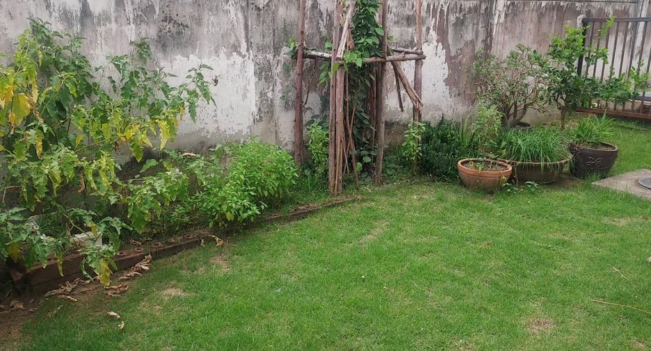 For sale 3 bedrooms house in Lam Luk Ka, Pathum Thani