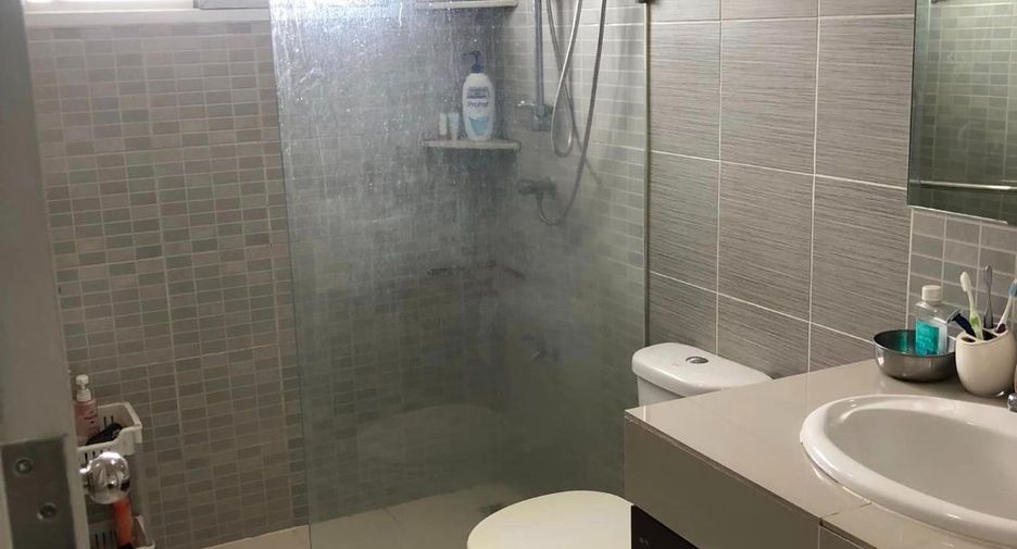 For sale 3 bedrooms house in Lam Luk Ka, Pathum Thani
