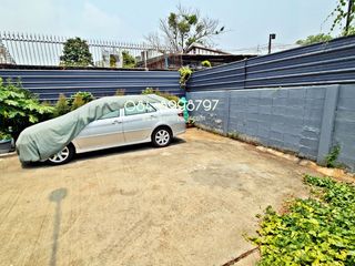 For sale 3 bed townhouse in Nong Khaem, Bangkok