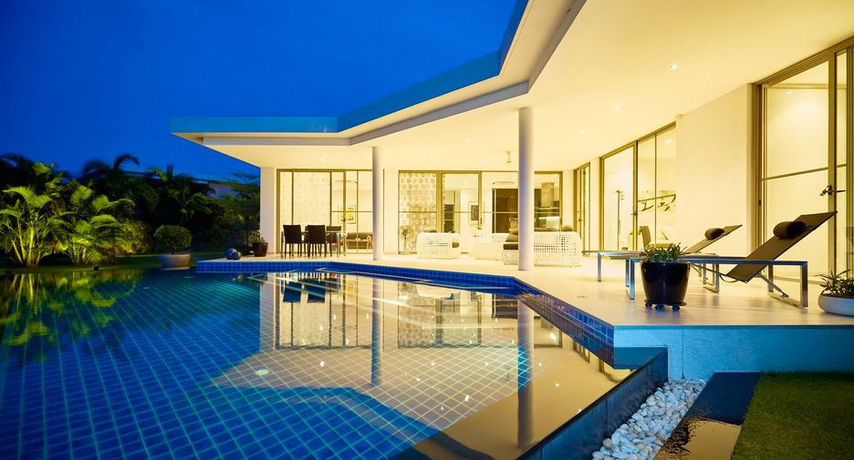 For sale 3 bedrooms house in Sattahip, Chonburi
