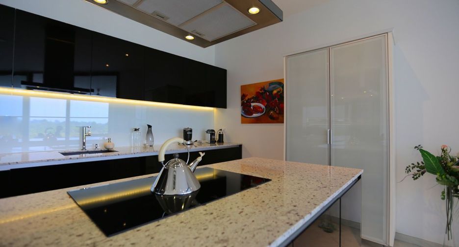 For sale 3 bedrooms house in Sattahip, Chonburi