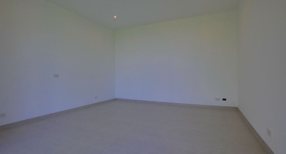 For sale 3 bedrooms house in Sattahip, Chonburi