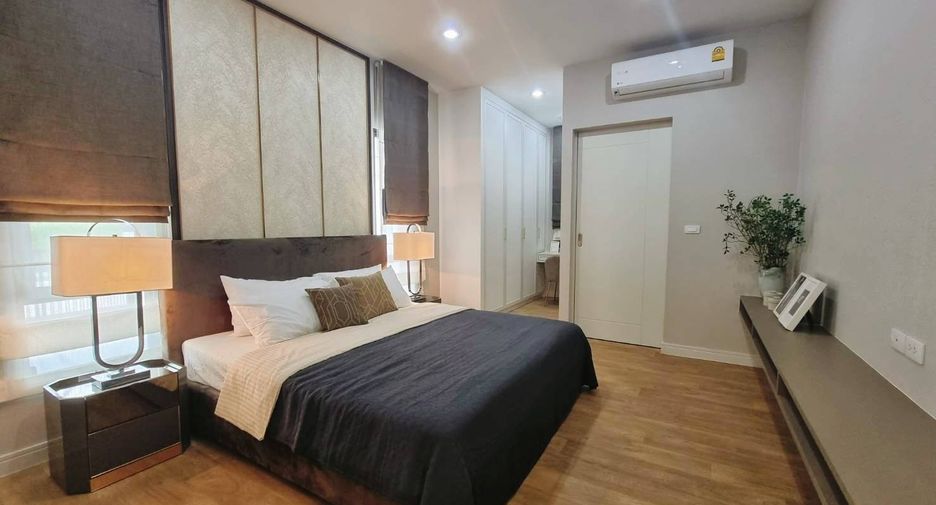 For rent 5 Beds villa in Suan Luang, Bangkok