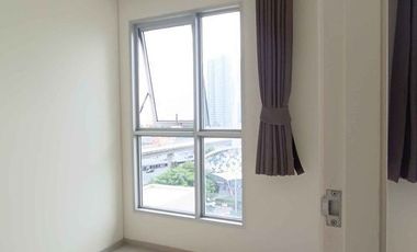 For rent and for sale 2 bed condo in Chom Thong, Bangkok