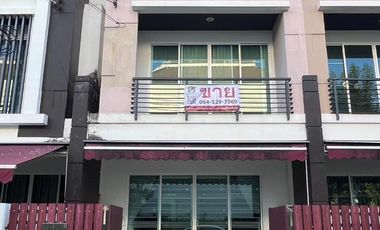 For sale 3 Beds townhouse in Rat Burana, Bangkok