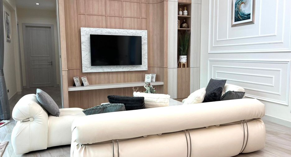 For sale 3 bedrooms villa in Bang Lamung, Chonburi