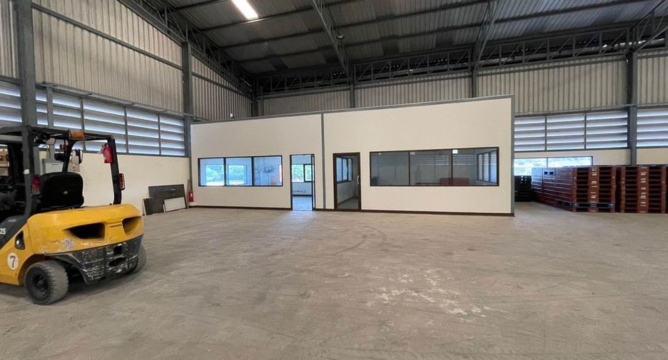 For rent 2 Beds warehouse in Pluak Daeng, Rayong