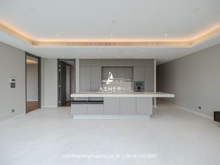 À vendre 2 chambres condo à Pathum Wan, Bangkok