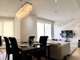 For rent そして for sale 2 Beds condo in Watthana, Bangkok