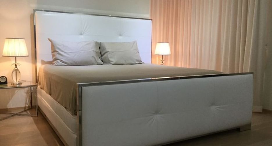Condo en alquiler y en venta de 2 habitaciones en Watthana, Bangkok