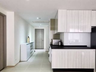 For rent そして for sale 2 Beds condo in Watthana, Bangkok