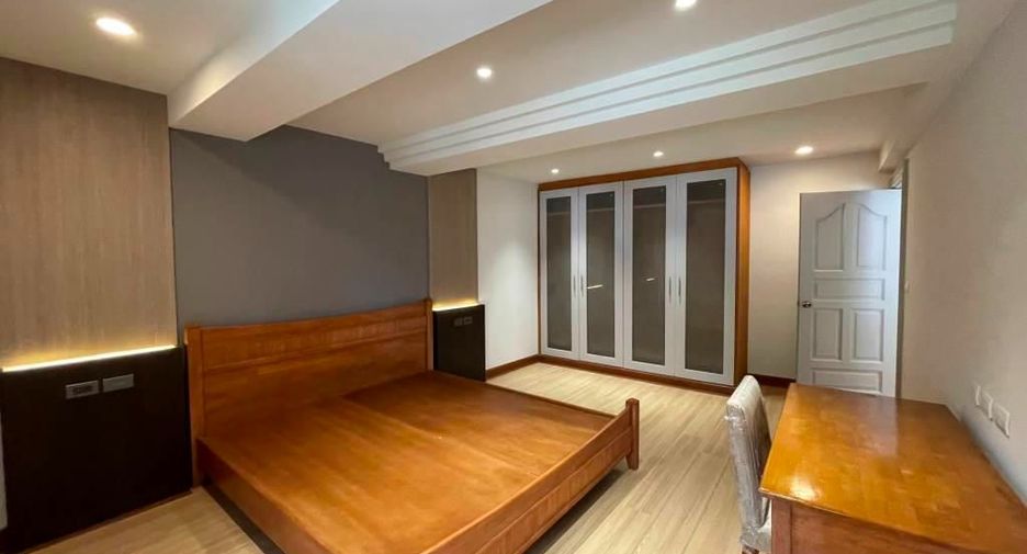 For rent 2 ベッドルーム apartment in Pathum Wan, Bangkok